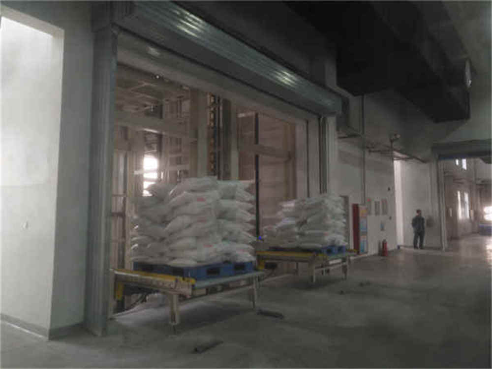 全自动无人重载垂直提升输送机