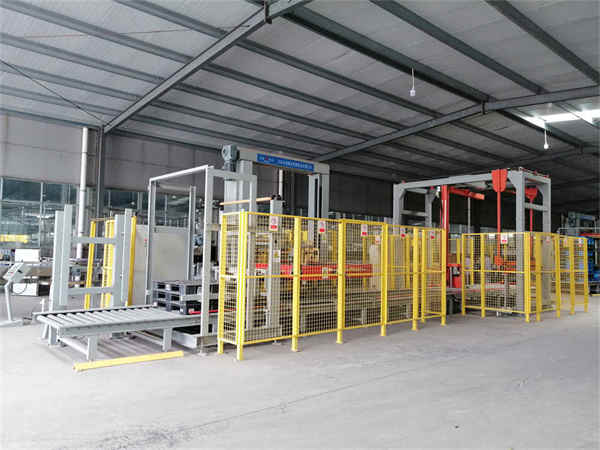 ZL1800FZ-PL 转臂拉伸膜包装机