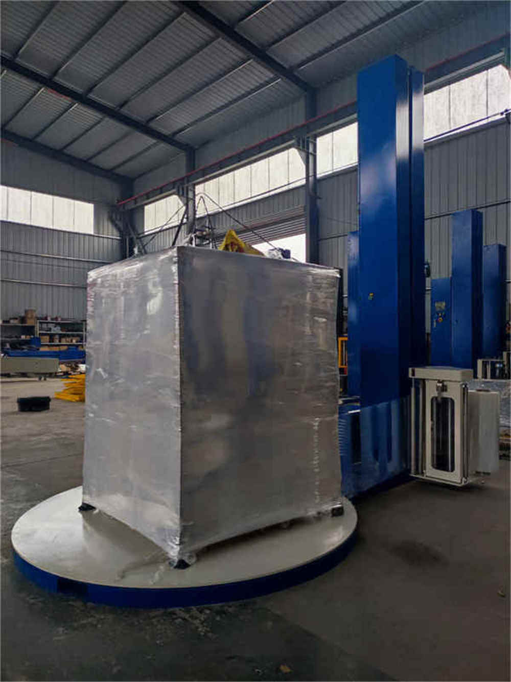 半自动托盘包装机