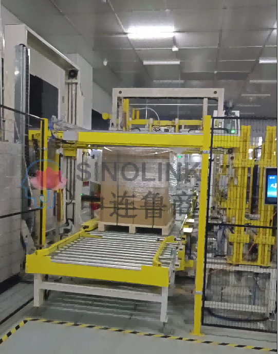 光伏包装：交叉绑带 +带有胶卷的角保护器