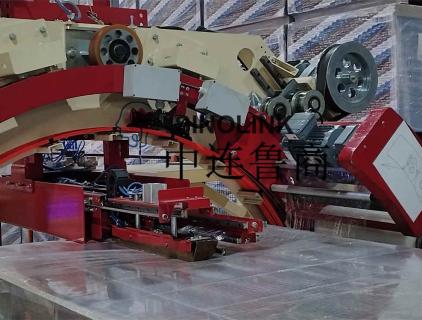 自动六面预紧式包裹机，用于板块建筑材料