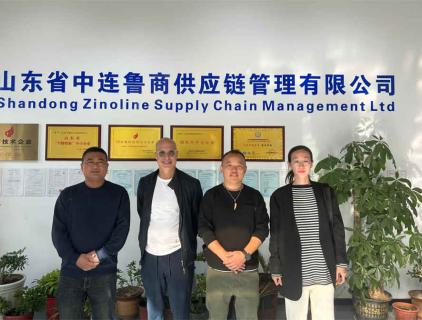 非标门窗包装机