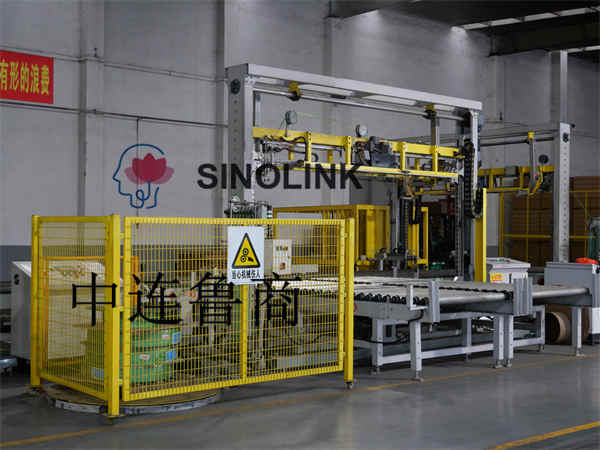 Long Side Automatic Corner Protecor Strapping Machine Long Side Automatic Corner Protecor Strapping Machine