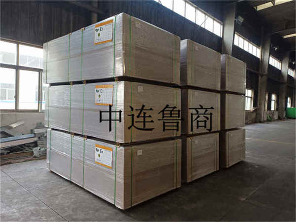 人造木板的智能包装系统 人造木板的智能包装系统