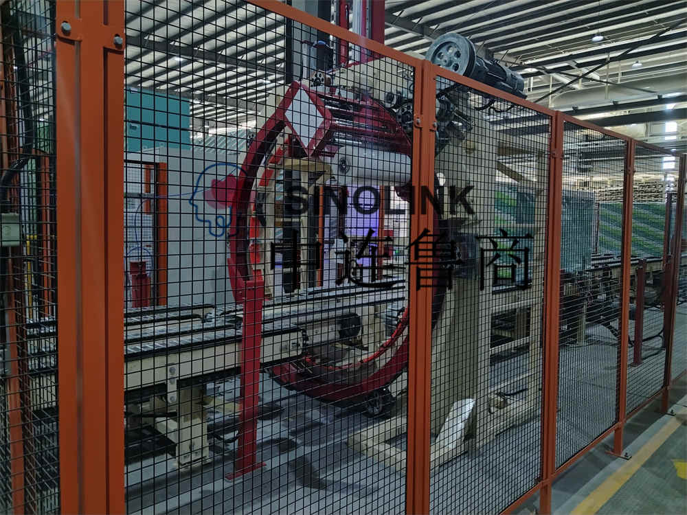 自动六面预紧式包裹机，用于板块建筑材料