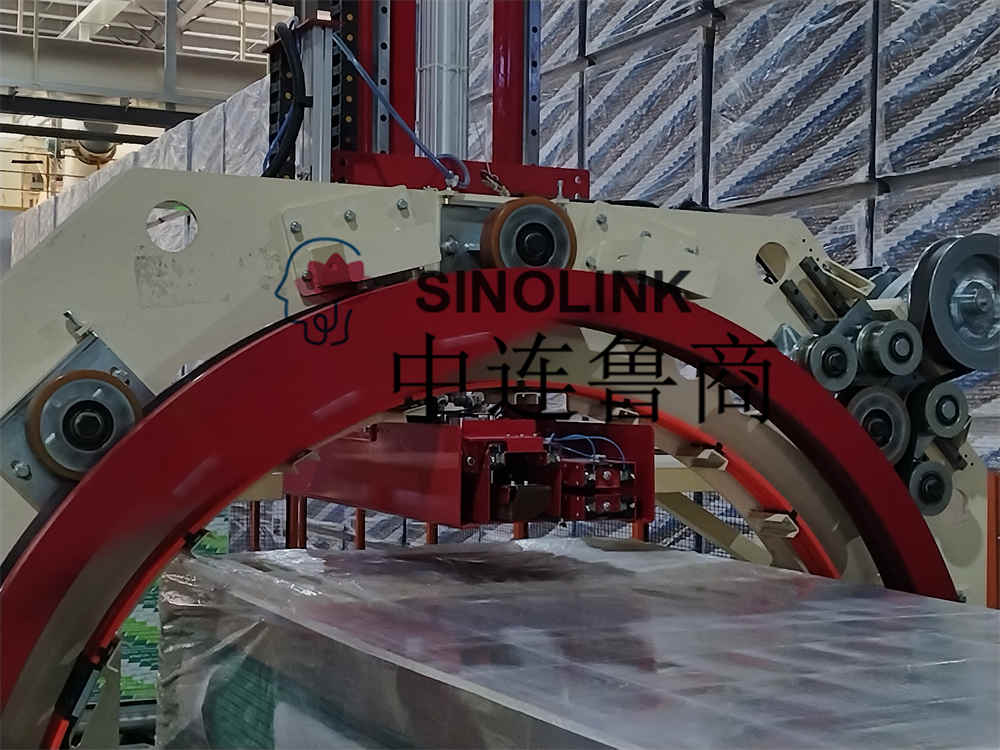 自动六面预紧式包裹机，用于板块建筑材料